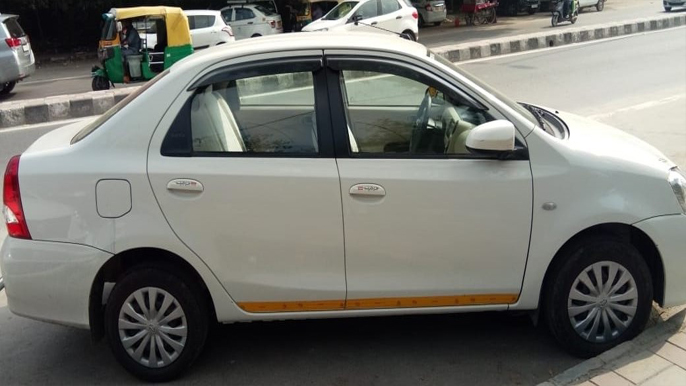 Sedan Cab